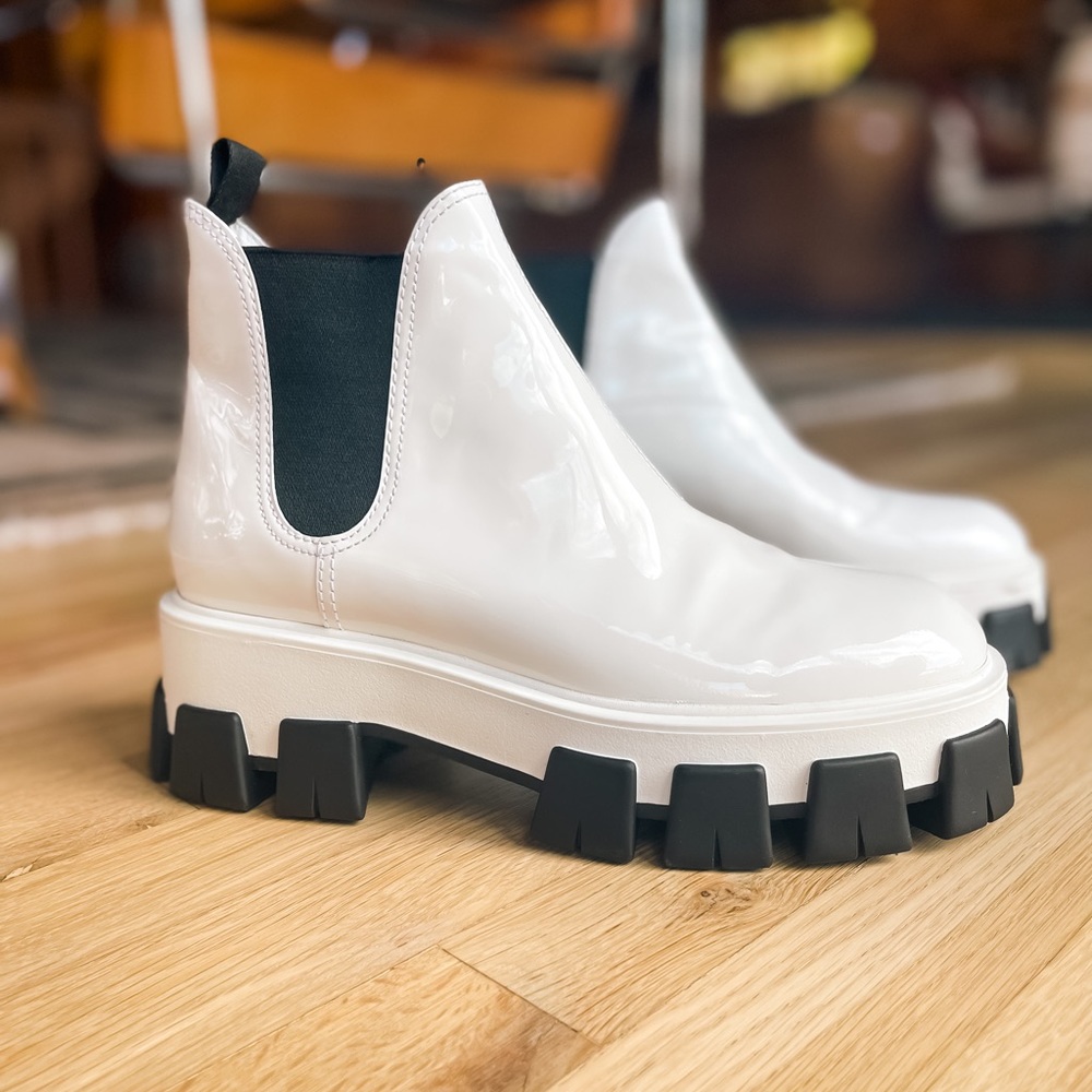 PRADA Monolith Lug Sole Ankle Combat Boots White 40 IT/ 10 US $1200